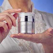 Cargar imagen en el visor de la galería, Amruth Resveratrol Crema Facial Antienvejecimiento Diaria