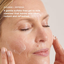 Cargar imagen en el visor de la galería, Balance Me Pure Skin Limpiador Facial Espumoso Para Pieles