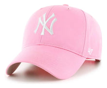 Cargar imagen en el visor de la galería, Gorra Ajustable Rosa New York Yankees Para Bebes 0-12 Meses