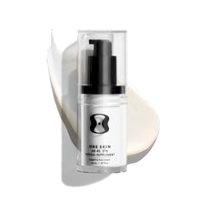 Cargar imagen en el visor de la galería, OneSkin Eye OS-01 | Suplemento Tópico Peptídico | Crema Contorno de Ojos Anti-Edad | Longevidad de la Piel
