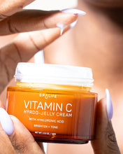 Cargar imagen en el visor de la galería, Spalife Crema Hidratante Vitamina C + Ácido Hialurónico | Unifica Tono + Hidratación Profunda + Brillo | Jalea Facial
