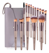 Cargar imagen en el visor de la galería, Heymkgo Brochas De Maquillaje 15 Unidades Color Dorado

