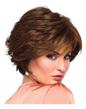 Cargar imagen en el visor de la galería, Raquel Welch Hairuwear Peluca De Lona Cautivadora Con Capas
