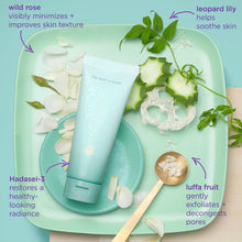 Cargar imagen en el visor de la galería, Tatcha The Deep Cleanse   Limpiador Exfoliante Profundo Y
