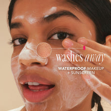 Cargar imagen en el visor de la galería, The Face Shop Rice Water Bright Foaming Facial Cleanser With
