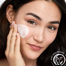 Cargar imagen en el visor de la galería, Crema Facial Hidratante Olay Regenerist Micro-sculpting
