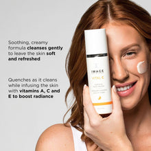 Cargar imagen en el visor de la galería, Image Skincare Vital C Limpiador Facial Hidratante Lavado
